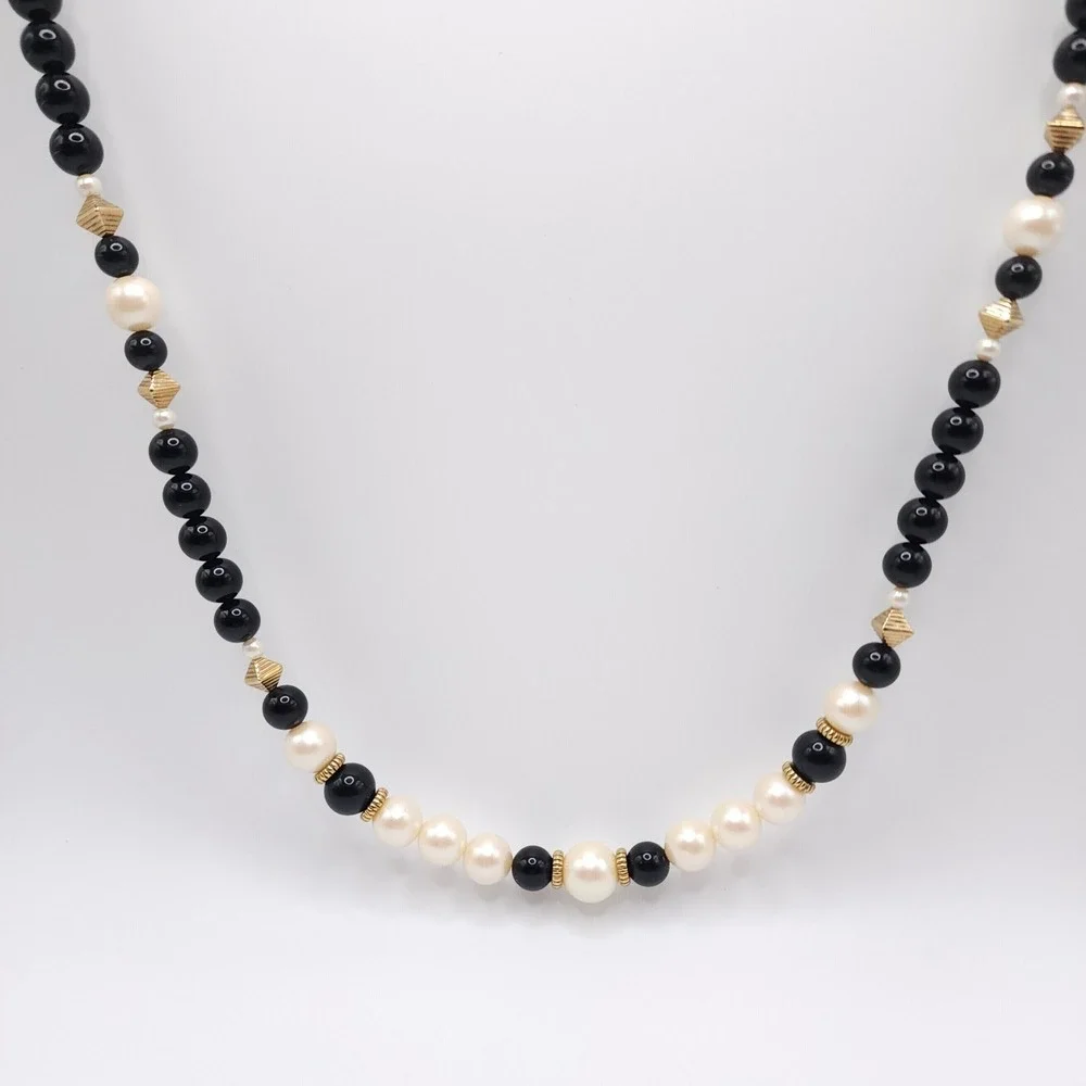 1928 Brand Beaded Necklace Women's Gold Tone Black Pearl‎ 18 in Elegant Jewelry